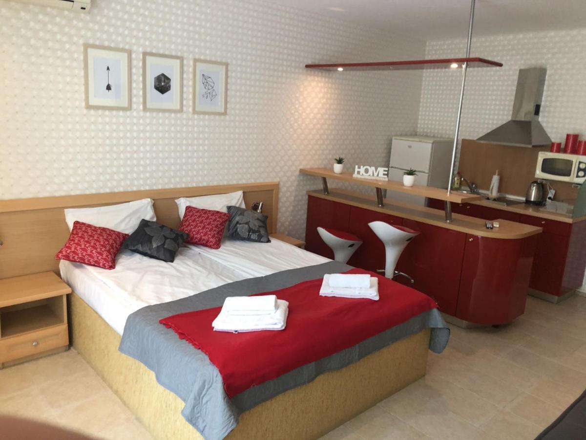 דירות סאני ביץ' Miramar Palace -Apartament 211S מראה חיצוני תמונה